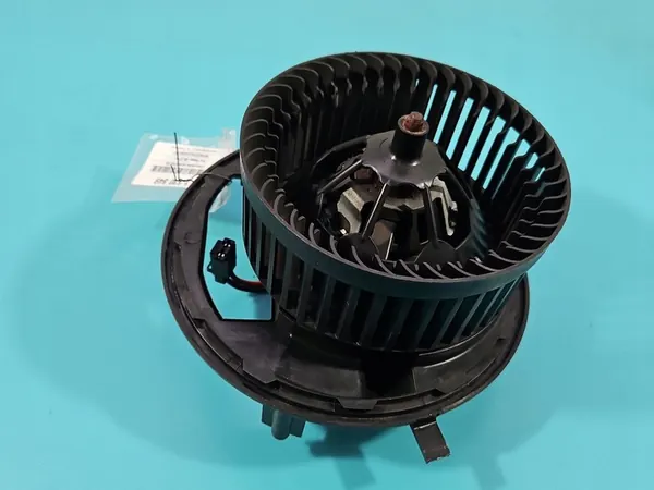 Ventilador de Ar VW Passat B8 3Q1819021D image 5