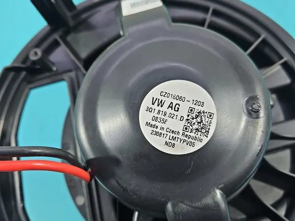 Ventilador de Ar VW Passat B8 3Q1819021D image 7