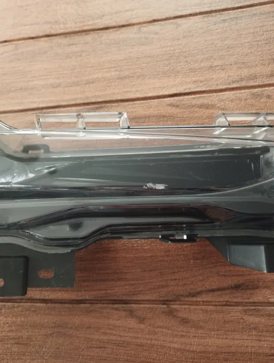 Tesla Model 3/Y DRL derecho OEM 150793310C - Halógeno/LED image 3