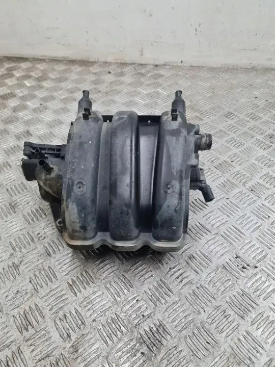 VW Imujakoputki OEM 03F129711C Pololle 1.2L image 3