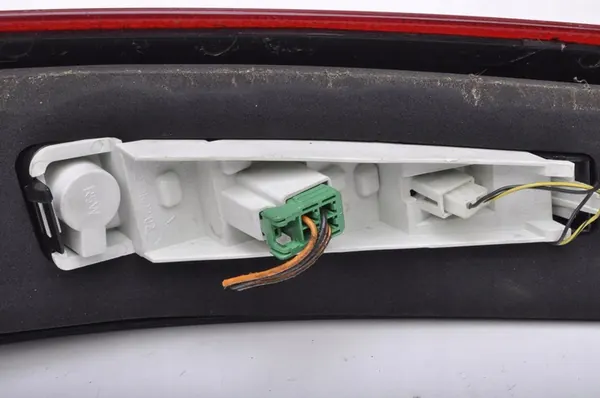 Lámpara Trasera Derecha Volvo V50 30763510 image 7