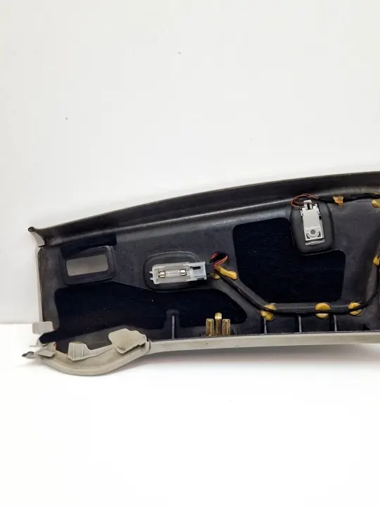 Mercedes-Benz SL R230 Voorruit Bovenlijst OEM A2306900050 image 6