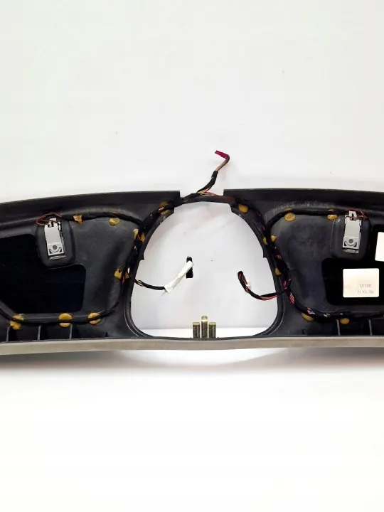 Mercedes-Benz SL R230 Voorruit Bovenlijst OEM A2306900050 image 7