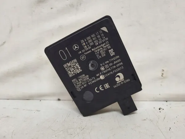 Sensor de punto ciego Mercedes OEM A0009051715 Usado image 2