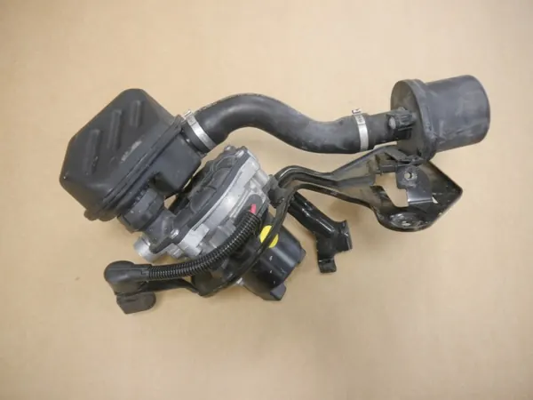 Pompe à air secondaire Audi A6 A7 A8 OEM 079959231E image 2