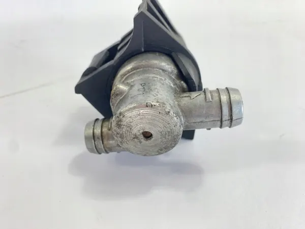 OEM 0001412225 Luftventil Stegmotor Mercedes image 7