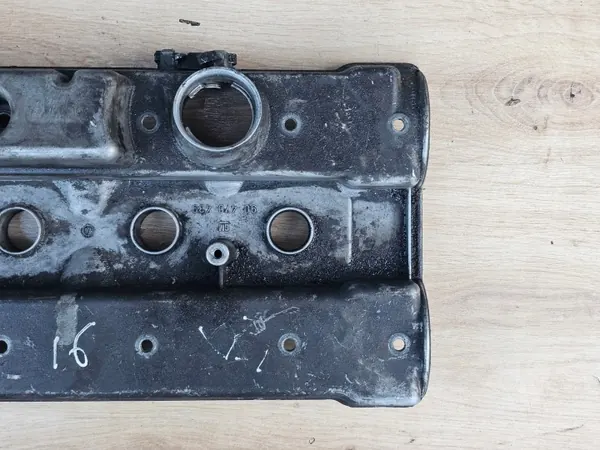 Venttiilikansi OEM 90470439 Opel Astra F/G:lle image 4