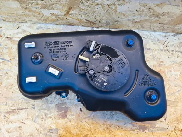 Pompe réservoir AdBlue OEM 31550D3900 pour Kia Sportage image 3