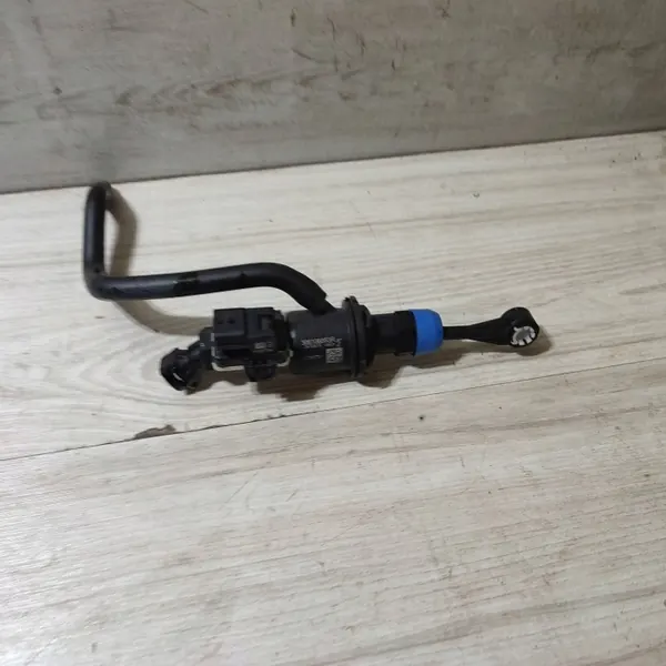 Kopplingspump OEM 306106883R för Dacia Jogger image 2