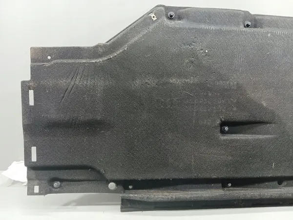 Protection Sous-Carrosserie Droite Audi A4 B9 Kombi 8W0825208 image 2