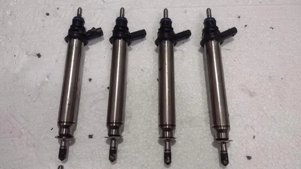 MERCEDES C-KLASA COUPE W205 C43 3.0 AMG Injektorer A2560700187 image 4