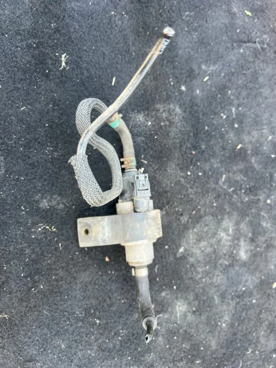 Bomba de combustible Webasto VW SEAT SKODA AUDI Usada image 2