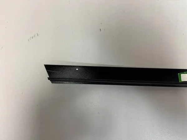 Junta de ventana trasera OEM 7429393 Lado izquierdo BMW X5 G05 image 5
