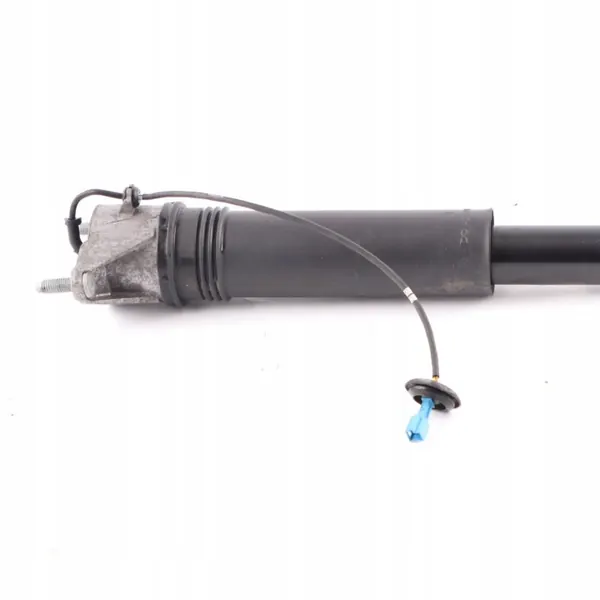 Mercedes A35 Taka Jousitus OEM A1773260800 image 9