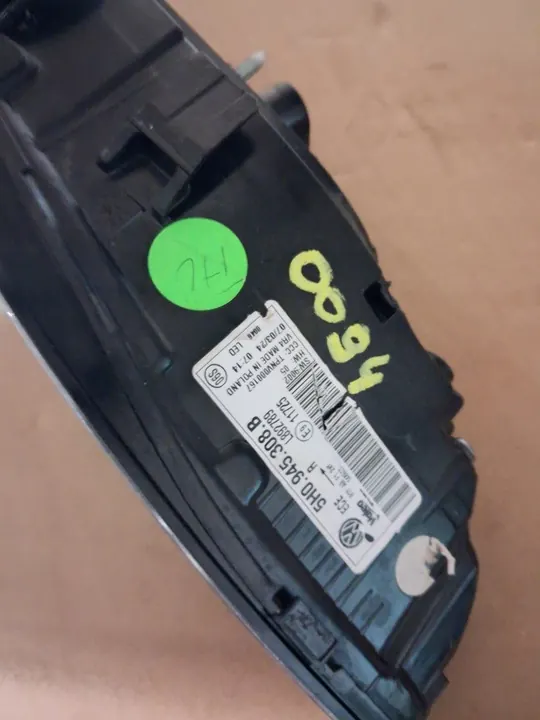 VW GOLF 8 VIII HB Luz Trasera Derecha 5H0945308B image 4