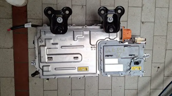 OEM 296A04109R Renault OE Falownik Przetwornica image 2