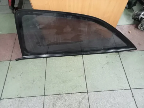 Karossglas Vänster Bak OEM 100 Opel Astra II G image 2