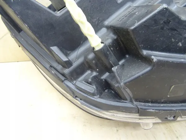 VASEN ETULAMPPU LED DACIA SANDERO II LIFT 260604218R image 10