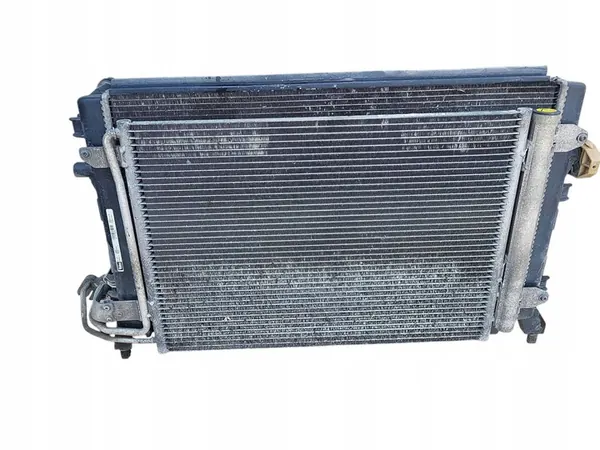 Radiador de agua Volkswagen OE 1K0121251BN image 4