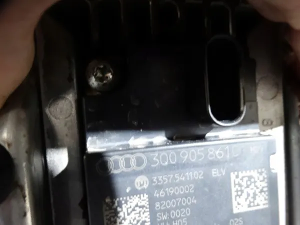 Columna de dirección Porsche OE 3Q0905861C Usado image 4