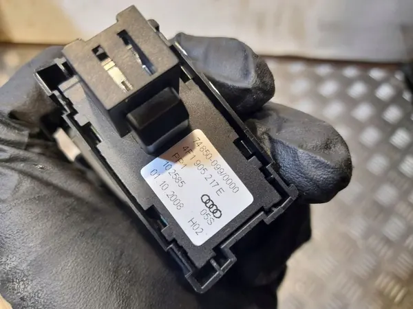 Start-Stopp-Schalter Audi A6 OE 4F1905217E image 3