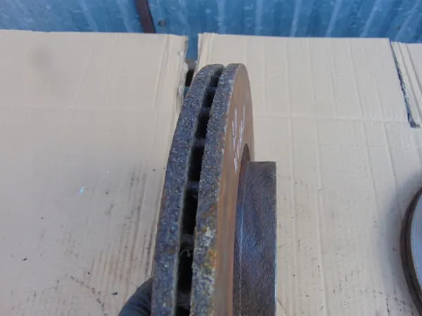 Framhjulsbromssats Ford Kuga MK1 OEM KLOCKI TARCZE image 9