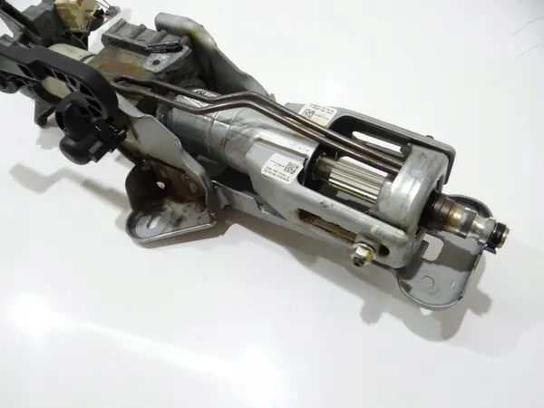 Colonne de direction BMW E60 E61 Automatique OEM 6770697 image 7