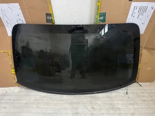 OEM 512-415-444 Mercedes W222 Heckscheibe - Gebraucht image 2