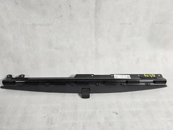 VW Passat B7 Solskydd OEM 3AE861334 Höger Bakdörr image 2