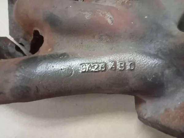 Pakoputken keräin OEM nubi Daewoo Nubiralle image 3