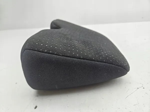 Honda CR-V 2013 Baksätes huvudstöd höger OEM AMD126451 image 6