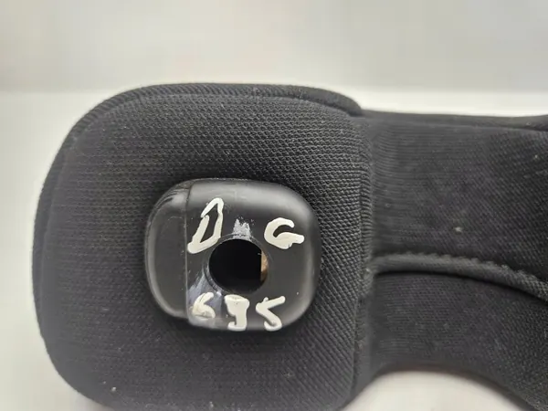 Honda CR-V 2013 Baksätes huvudstöd höger OEM AMD126451 image 8