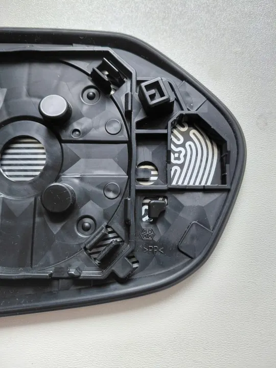 Toyota Camry II Prius IV vänster spegelinsats OEM image 4