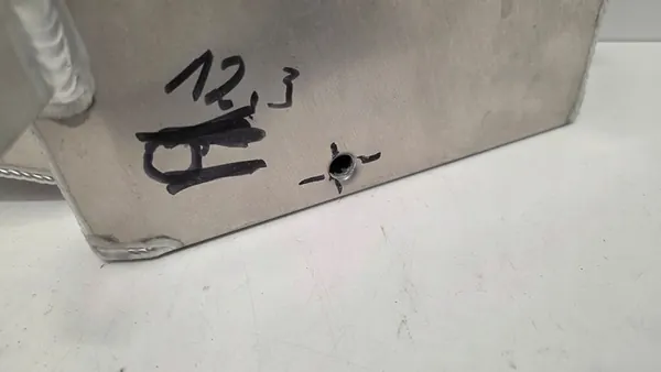 Réservoir de trop-plein Nissan 370Z ARC image 4