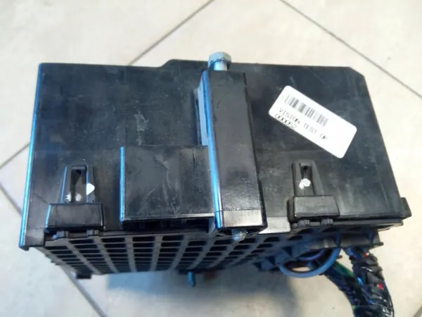 Säkringslåda OEM 8V51-14A073-AA för Ford Fiesta MK7 image 4