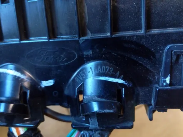 Säkringslåda OEM 8V51-14A073-AA för Ford Fiesta MK7 image 5