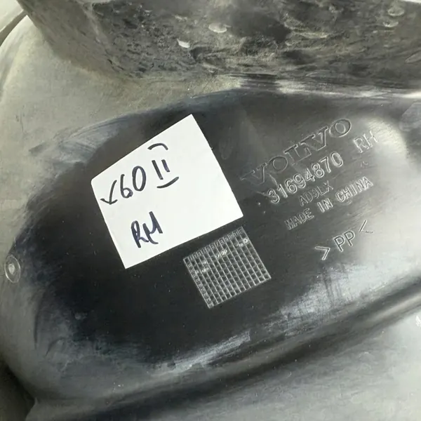 Aile avant droite Volvo XC60 II OEM 31694870 image 5