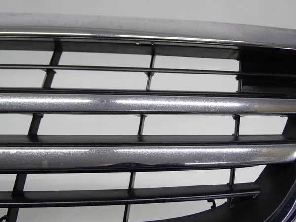 VW Tiguan I 5N0 07-11 Front Grill OEM 5N0853651C image 7