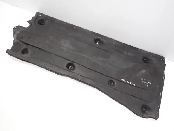 OEM 5QF825201 Vänster Underredessköld för VW Tiguan II image 2