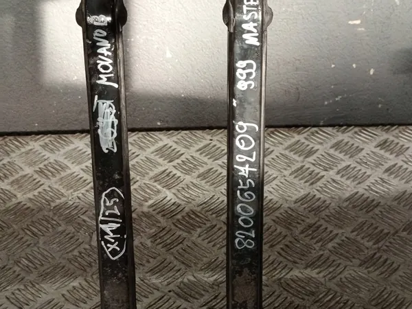 Renault Master III Frontverstärkung 8200657209 image 10