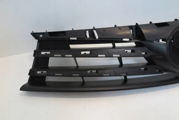 TOYOTA COROLLA E16 Griglia Paraurti Anteriore image 2