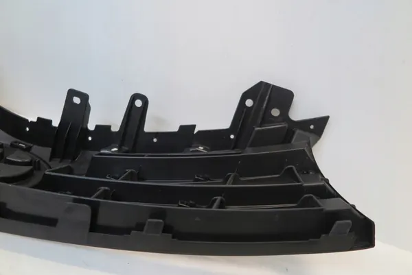 TOYOTA COROLLA E16 Griglia Paraurti Anteriore image 7