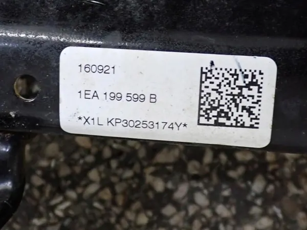 Viga Volkswagen usada OEM 1EA199315 1EA199599B image 8