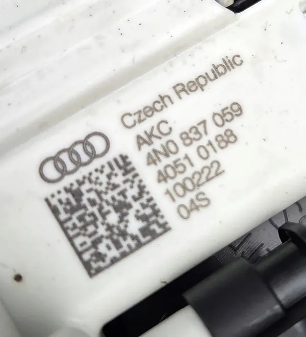 Audi Q8 E-tron Soft Close Dörrsystem 4K0839015R image 5