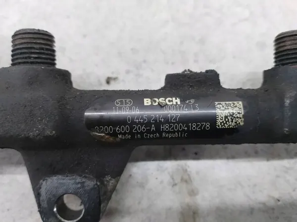 Rampe d'injection diesel OEM 8200600206 Renault Trafic II image 3