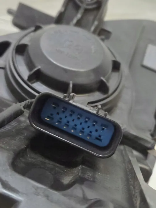 XENON-SCHEINWERFER LINKS OPEL MOKKA A 42516765 image 10