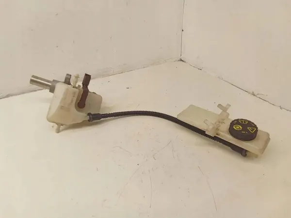 Jarru sylinteri OEM 9674882280 Citroën C4:lle image 2