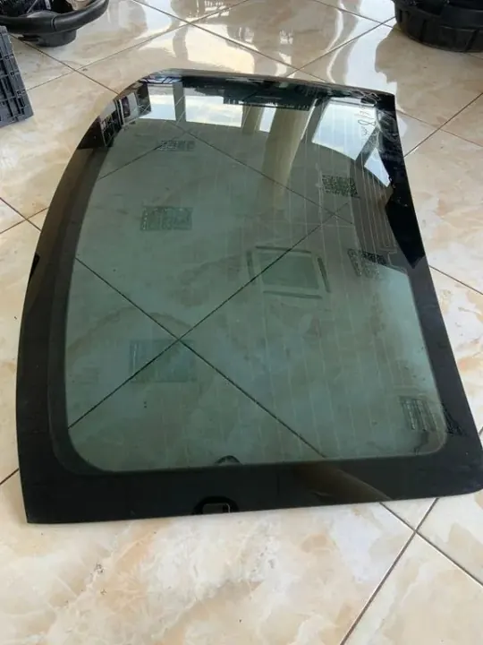 Vitre arrière Audi OE E000184 pour A4 B8 image 5