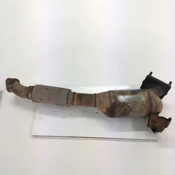 Ford OE KATALIZATOR TŁUMIK DRGAŃ voor Focus MK1 1.8 TDDI image 2