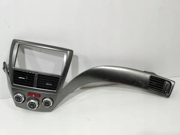 Moldurón Salpicadero Subaru OEM 66110FG020 - Usado image 2